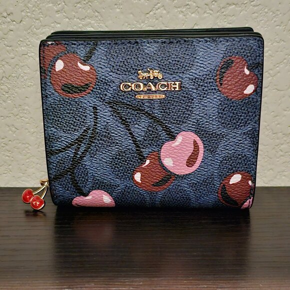 NWT - Coach Snap Wallet - Signature Canvas - Cherry Print Denim - Picture 1 of 2